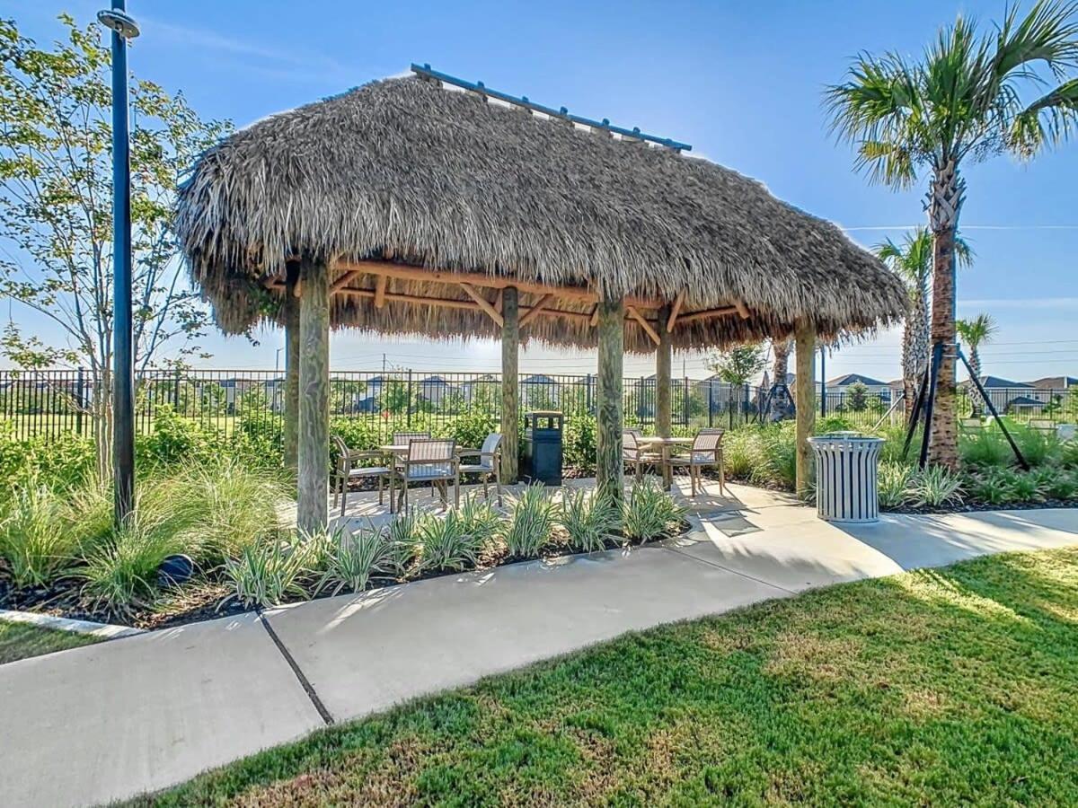 Superb Thematic 2Br Condo With 2 Clubhouses Kissimmee Eksteriør bilde