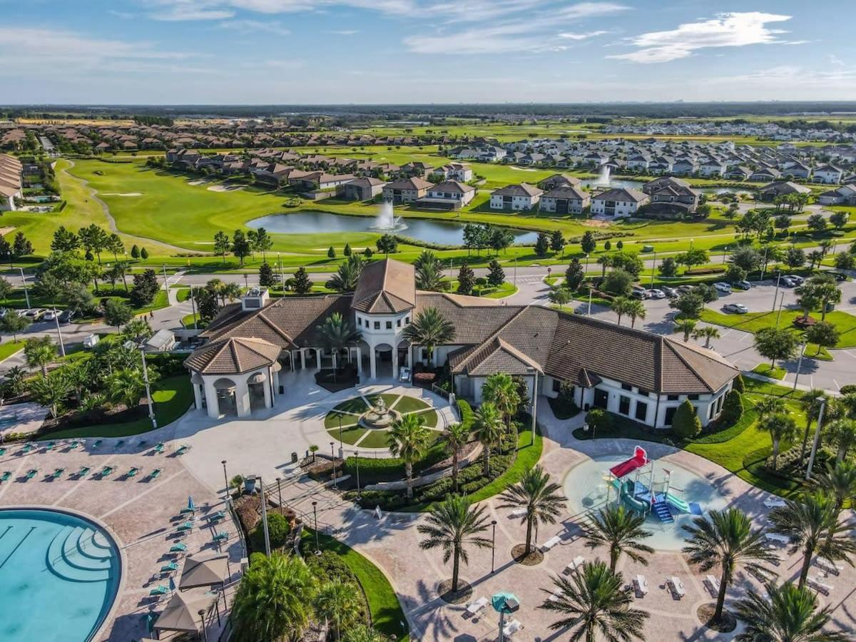 Superb Thematic 2Br Condo With 2 Clubhouses Kissimmee Eksteriør bilde